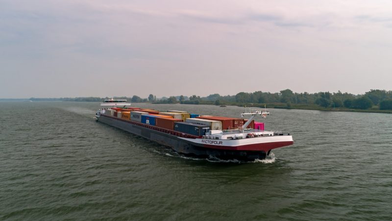 CCR gaat autonoom varende schepen Rijnvaart regelen